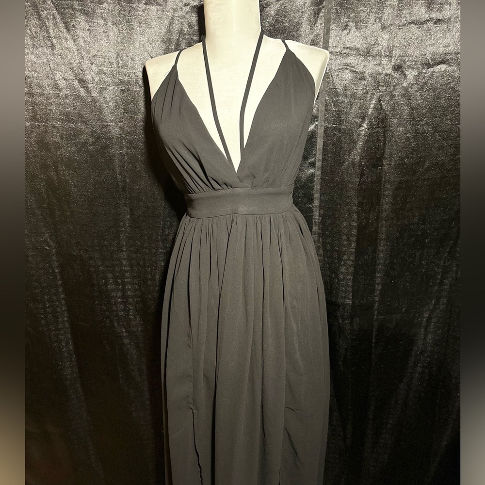 Black Strappy Plunge Maxi Dress Elegant Evening Gown